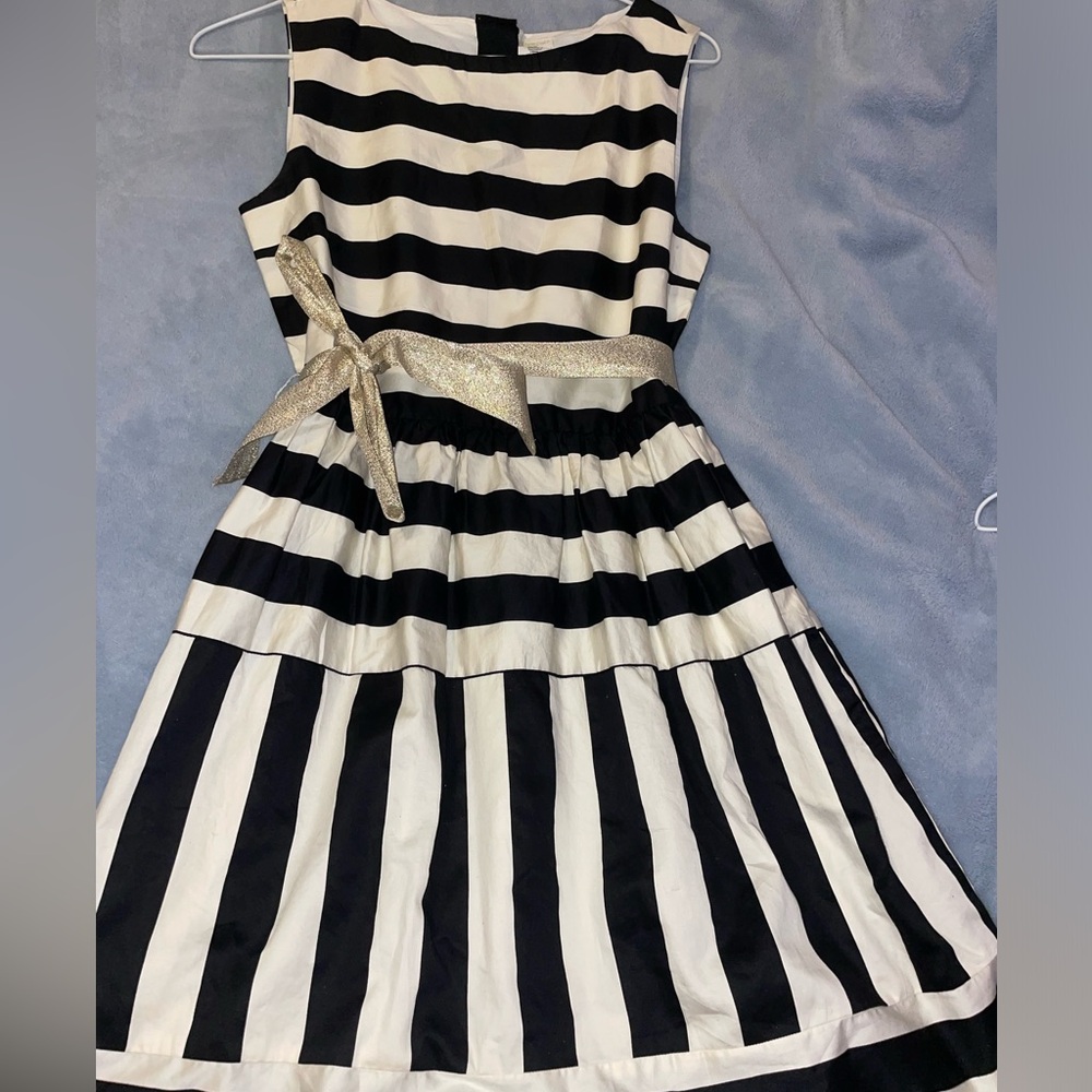 Girls dress size 14